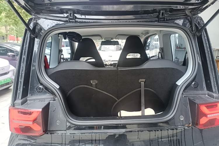 Used Wuling Hongguang MINIEV 2022 GAMEBOY 200km Gaming Edition with Lithium Iron Phosphate Trunk