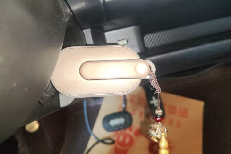 Used Wuling Hongguang MINIEV 2022 GAMEBOY 200km Gaming Edition with Lithium Iron Phosphate Vehicle Key