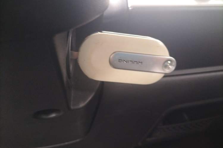 Used Wuling Hongguang MINIEV 2022 GAMEBOY 300km Urban Wind-Chasing Limited Edition Vehicle Key