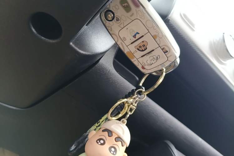 Used Wuling Hongguang MINIEV 2022 GAMEBOY 200km Play Edition with Lithium Iron Phosphate Vehicle Key