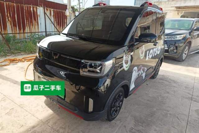 Ojetý Wuling Hongguang MINIEV 2022 GAMEBOY 200km Gaming Edition with Lithium Iron Phosphate