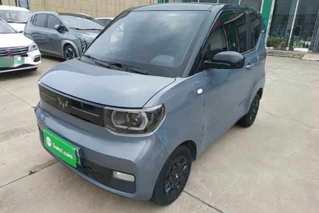 Ojetý Wuling Hongguang MINIEV 2022 Macaron Premium Model – Lithium Iron Phosphate
