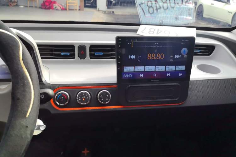 Used Wuling Hongguang MINIEV 2022 Zizai Version Lithium Iron Phosphate Audio And AC Panel