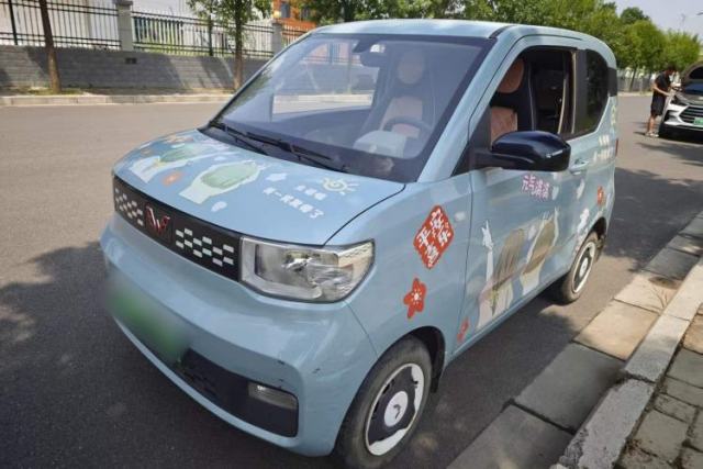 Used Wuling Hongguang MINIEV 2022 Easy Version Lithium Iron Phosphate
