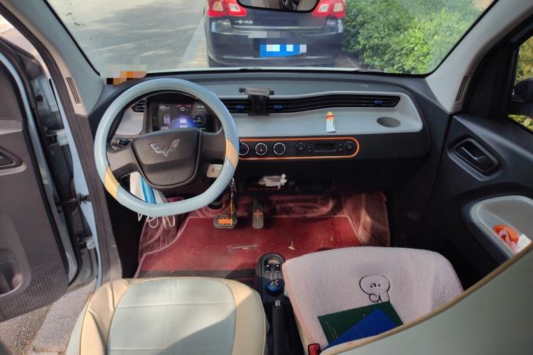 Used Wuling Hongguang MINIEV 2022 Enjoy Edition Lithium-Ion Battery Center Console