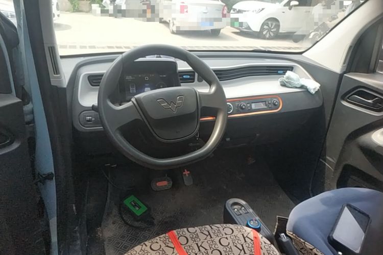 Used Wuling Hongguang MINIEV 2022 Enjoy Edition Lithium-Ion Battery Center Console