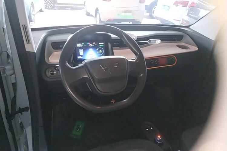 Used Wuling Hongguang MINIEV 2022 Enjoy Edition Lithium Iron Phosphate Center Console