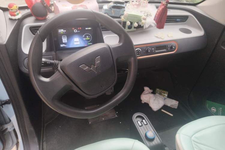 Used Wuling Hongguang MINIEV 2022 Enjoy Edition Lithium-Ion Battery Center Console