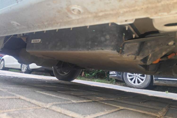 Used Wuling Hongguang MINIEV 2022 Zizai Version Lithium Iron Phosphate Chassis Front Right