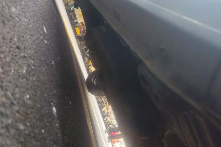 Used Wuling Hongguang MINIEV 2022 Macaron Fashion Model Lithium Iron Phosphate Chassis Front Right