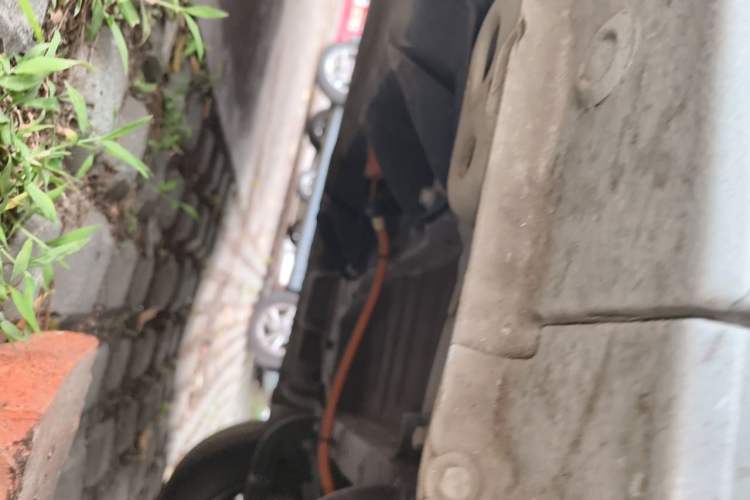 Used Wuling Hongguang MINIEV 2022 Zizai Version Lithium Iron Phosphate Chassis Front Right