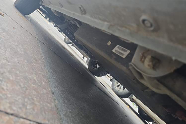 Used Wuling Hongguang MINIEV 2022 Zizai Version Lithium Iron Phosphate Chassis Rear Left