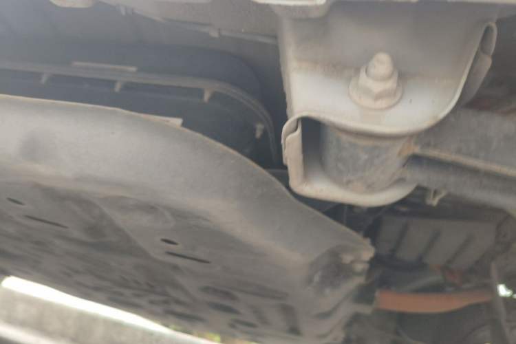 Used Wuling Hongguang MINIEV 2022 Zizai Version Lithium Iron Phosphate Chassis Rear Left