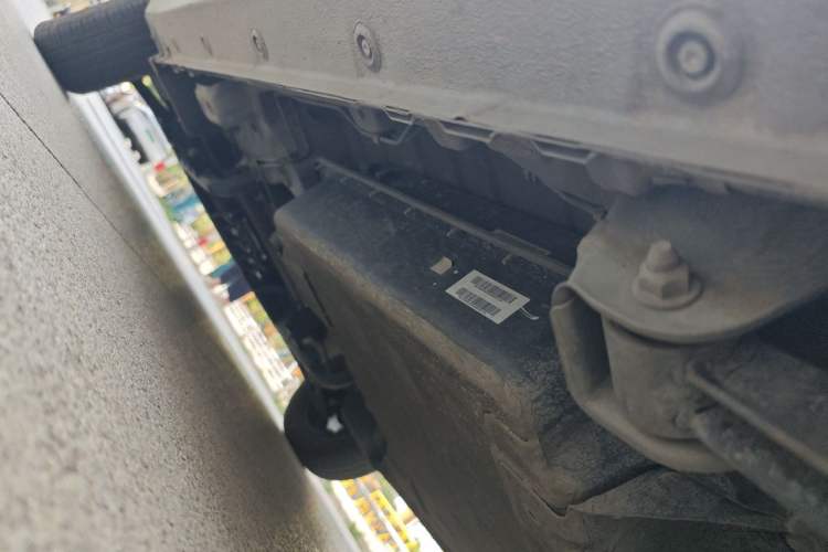 Used Wuling Hongguang MINIEV 2022 Zizai Version Lithium Iron Phosphate Chassis Rear Left