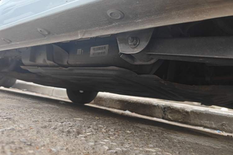 Used Wuling Hongguang MINIEV 2022 Macaron Premium Model – Lithium Ternary Battery Chassis Rear Left