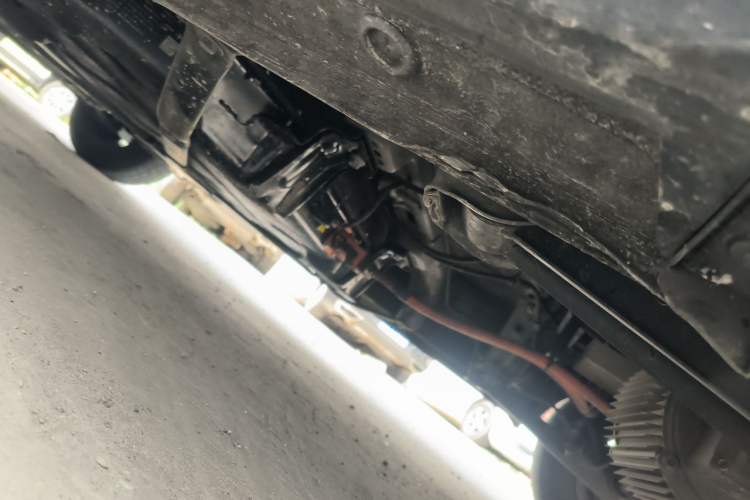Used Wuling Hongguang MINIEV 2022 Convertible Model Chassis Rear Left