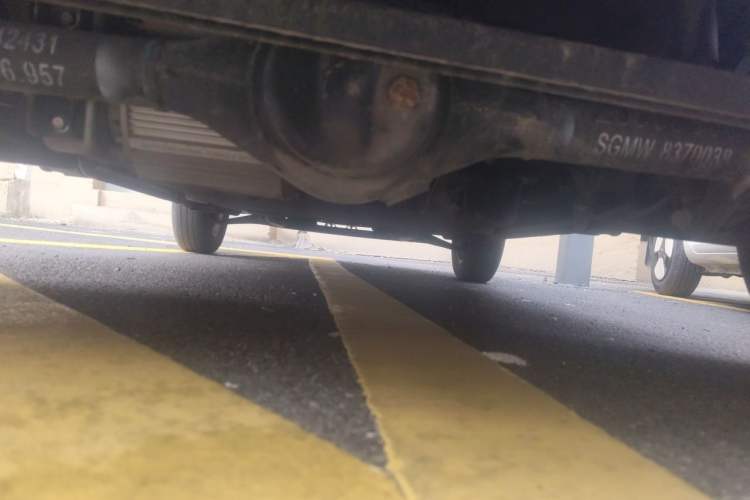 Used Wuling Hongguang MINIEV 2022 Macaron Fashion Model Lithium Iron Phosphate Chassis Rear