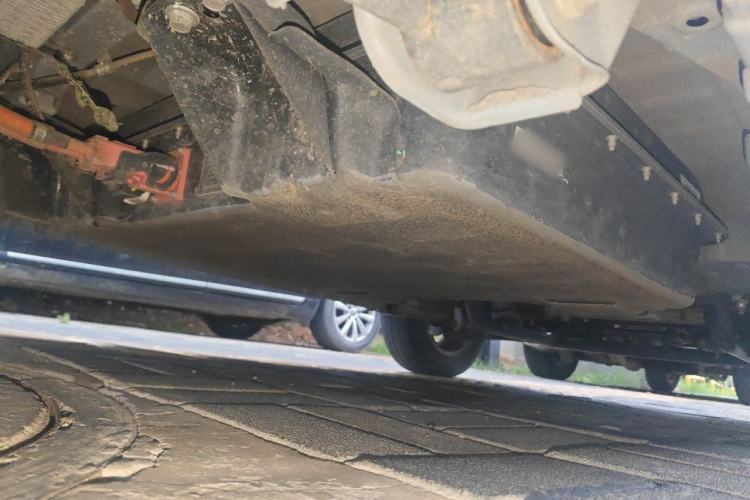Used Wuling Hongguang MINIEV 2022 Zizai Version Lithium Iron Phosphate Chassis Rear Right
