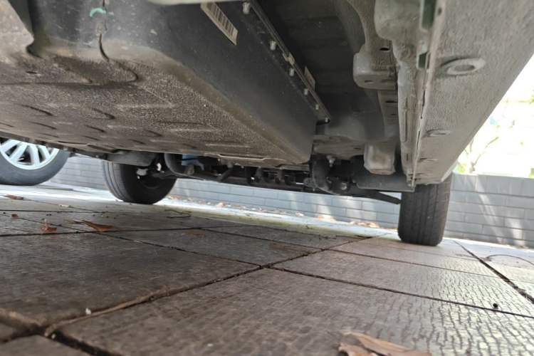Used Wuling Hongguang MINIEV 2022 Easy Version Lithium Iron Phosphate Chassis Rear Right