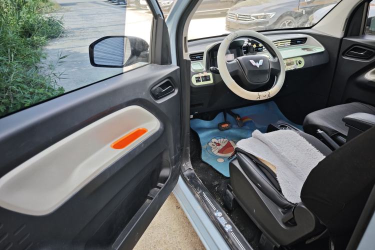 Used Wuling Hongguang MINIEV 2022 Easy Version Lithium Iron Phosphate Driver Seat