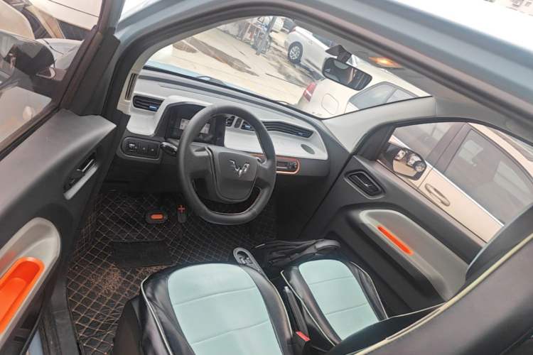 Used Wuling Hongguang MINIEV 2022 Easy Version Lithium Iron Phosphate Driver Seat