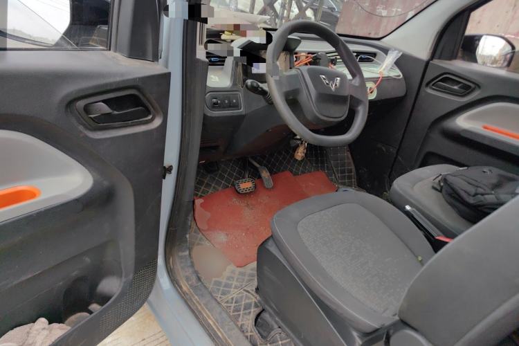 Used Wuling Hongguang MINIEV 2022 Easy Version Lithium Iron Phosphate Driver Seat