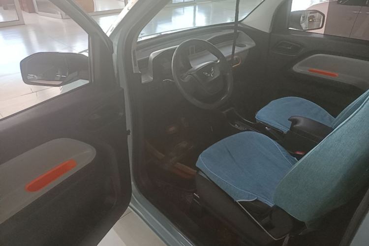 Used Wuling Hongguang MINIEV 2022 Easy Version Lithium Iron Phosphate Driver Seat