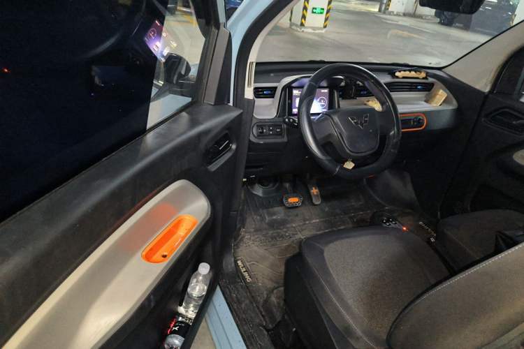 Used Wuling Hongguang MINIEV 2022 Enjoy Edition Lithium Iron Phosphate Driver Seat