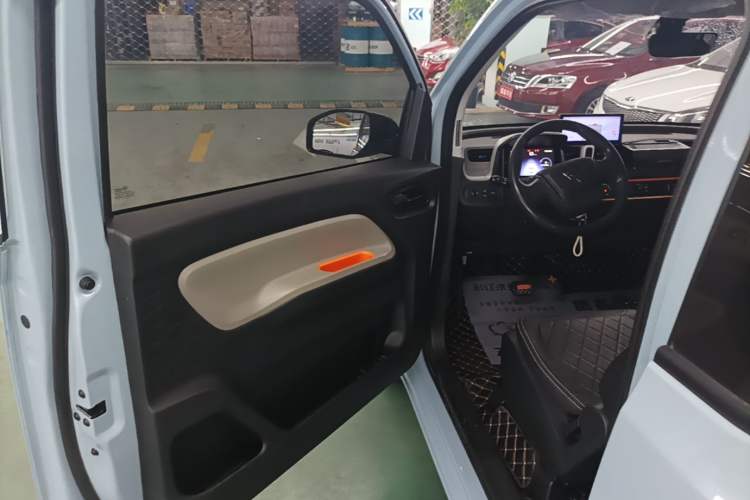 Used Wuling Hongguang MINIEV 2022 Enjoy Edition Lithium Iron Phosphate Driver Seat