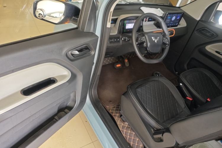 Used Wuling Hongguang MINIEV 2022 Easy Version Lithium Iron Phosphate Driver Seat