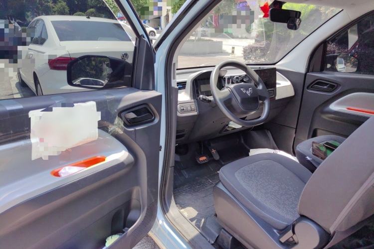 Used Wuling Hongguang MINIEV 2022 Macaron Fashion Model Lithium Iron Phosphate Driver Seat