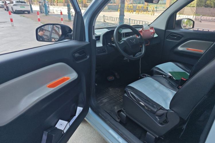Used Wuling Hongguang MINIEV 2022 Zizai Version Lithium Iron Phosphate Driver Seat
