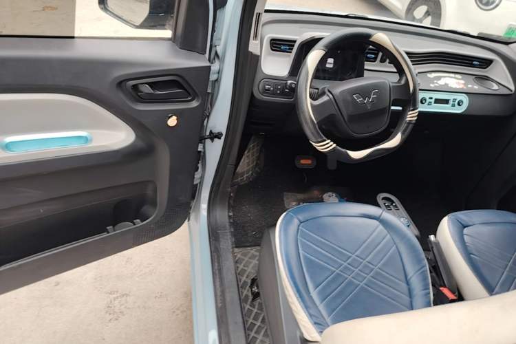 Used Wuling Hongguang MINIEV 2022 Zizai Version Lithium Iron Phosphate Driver Seat