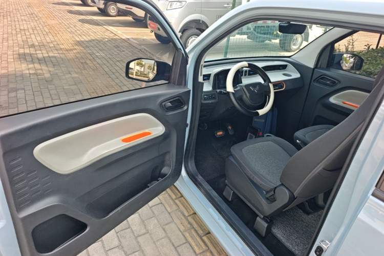 Used Wuling Hongguang MINIEV 2022 Enjoy Edition Lithium Iron Phosphate Driver Seat