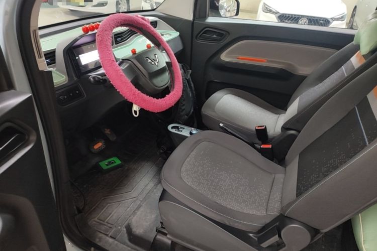 Used Wuling Hongguang MINIEV 2022 Easy Version Lithium Iron Phosphate Driver Seat