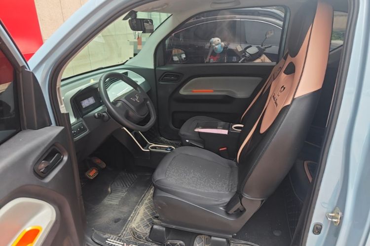 Used Wuling Hongguang MINIEV 2022 Easy Version Lithium Iron Phosphate Driver Seat