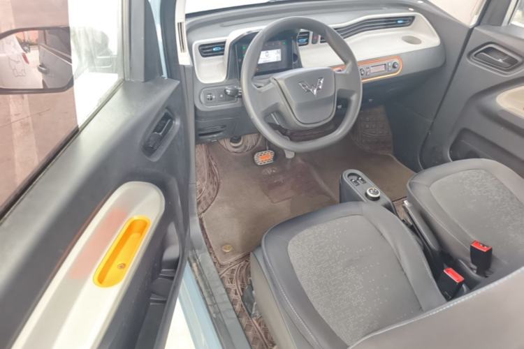 Used Wuling Hongguang MINIEV 2022 Easy Version Lithium Iron Phosphate Driver Seat