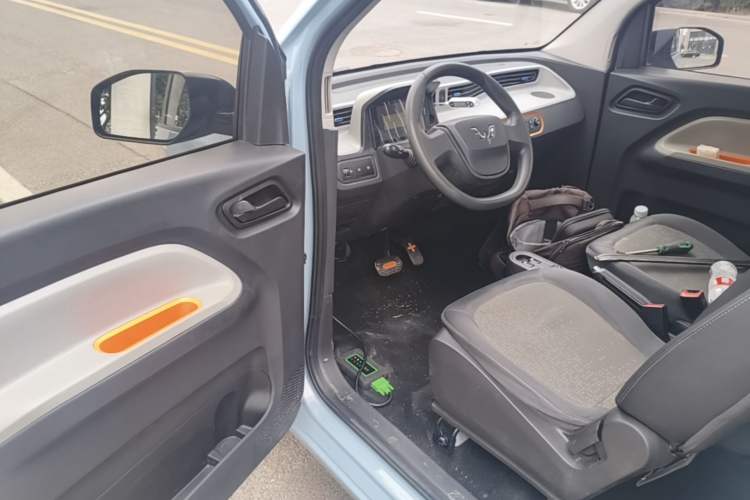 Used Wuling Hongguang MINIEV 2022 Easy Version Lithium-NMC Driver Seat