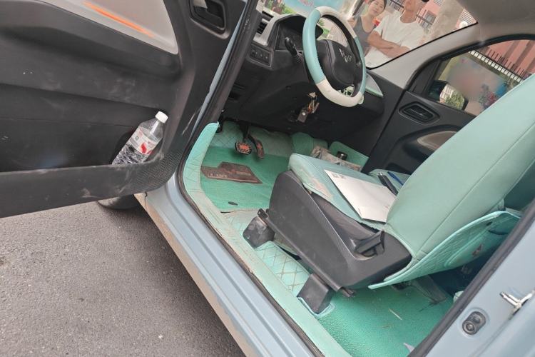 Used Wuling Hongguang MINIEV 2022 Easy Version Lithium Iron Phosphate Driver Seat