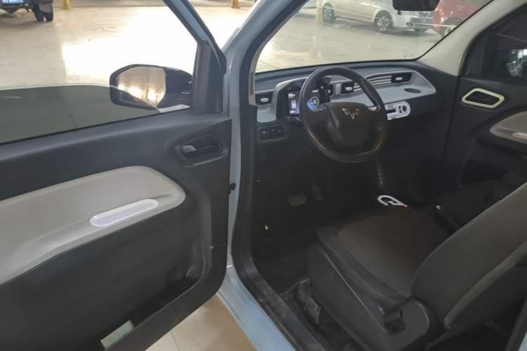 Used Wuling Hongguang MINIEV 2022 Zizai Version Lithium Iron Phosphate Driver Seat