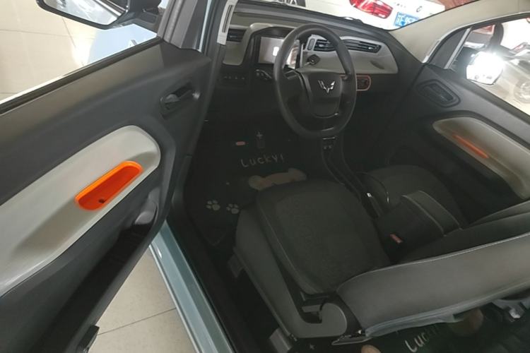Used Wuling Hongguang MINIEV 2022 Zizai Version Lithium-NMC Driver Seat