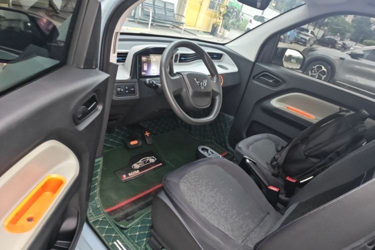Used Wuling Hongguang MINIEV 2022 Zizai Version Lithium-NMC Driver Seat
