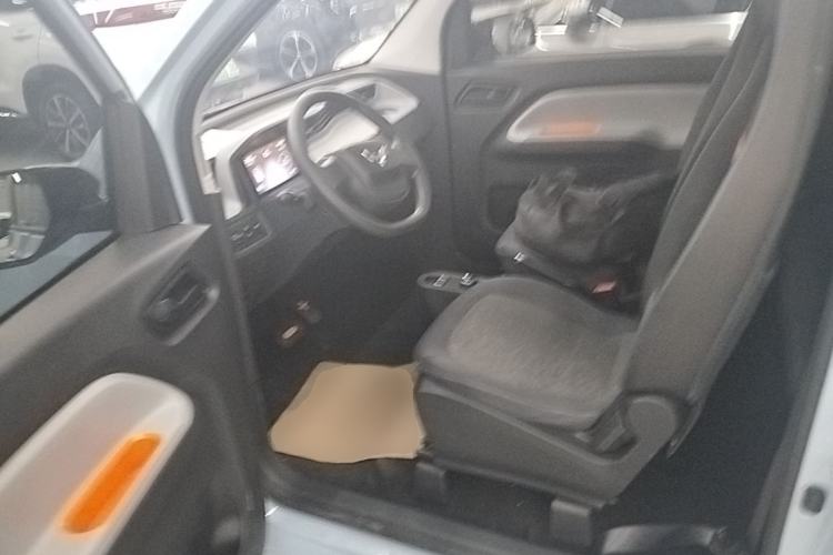 Used Wuling Hongguang MINIEV 2022 Zizai Version Lithium Iron Phosphate Driver Seat