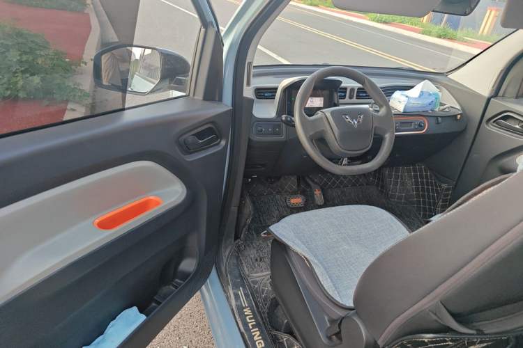 Used Wuling Hongguang MINIEV 2022 Easy Version Lithium-NMC Driver Seat