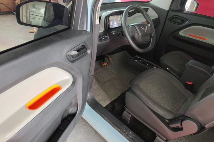 Used Wuling Hongguang MINIEV 2022 Zizai Version Lithium Iron Phosphate Driver Seat