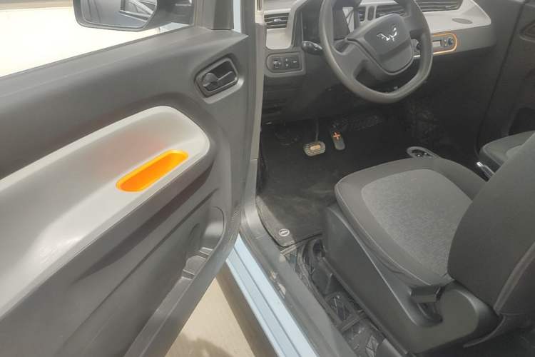 Used Wuling Hongguang MINIEV 2022 Enjoy Edition Lithium Iron Phosphate Driver Seat