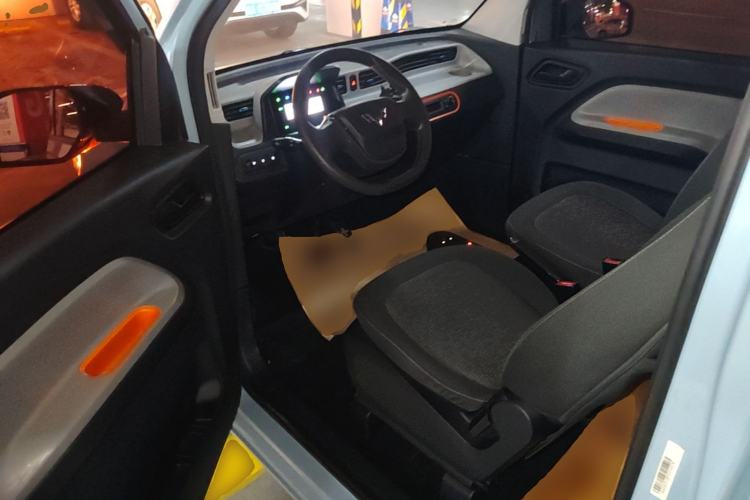 Used Wuling Hongguang MINIEV 2022 Easy Version Lithium Iron Phosphate Driver Seat
