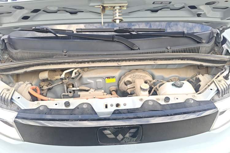 Used Wuling Hongguang MINIEV 2022 Zizai Version Lithium-NMC Engine Bay