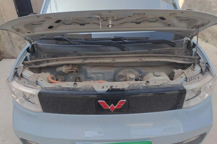 Used Wuling Hongguang MINIEV 2022 Easy Version Lithium Iron Phosphate Engine Bay