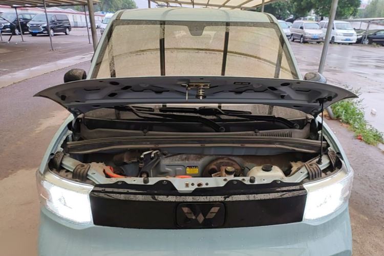 Used Wuling Hongguang MINIEV 2022 Zizai Version Lithium-NMC Engine Bay